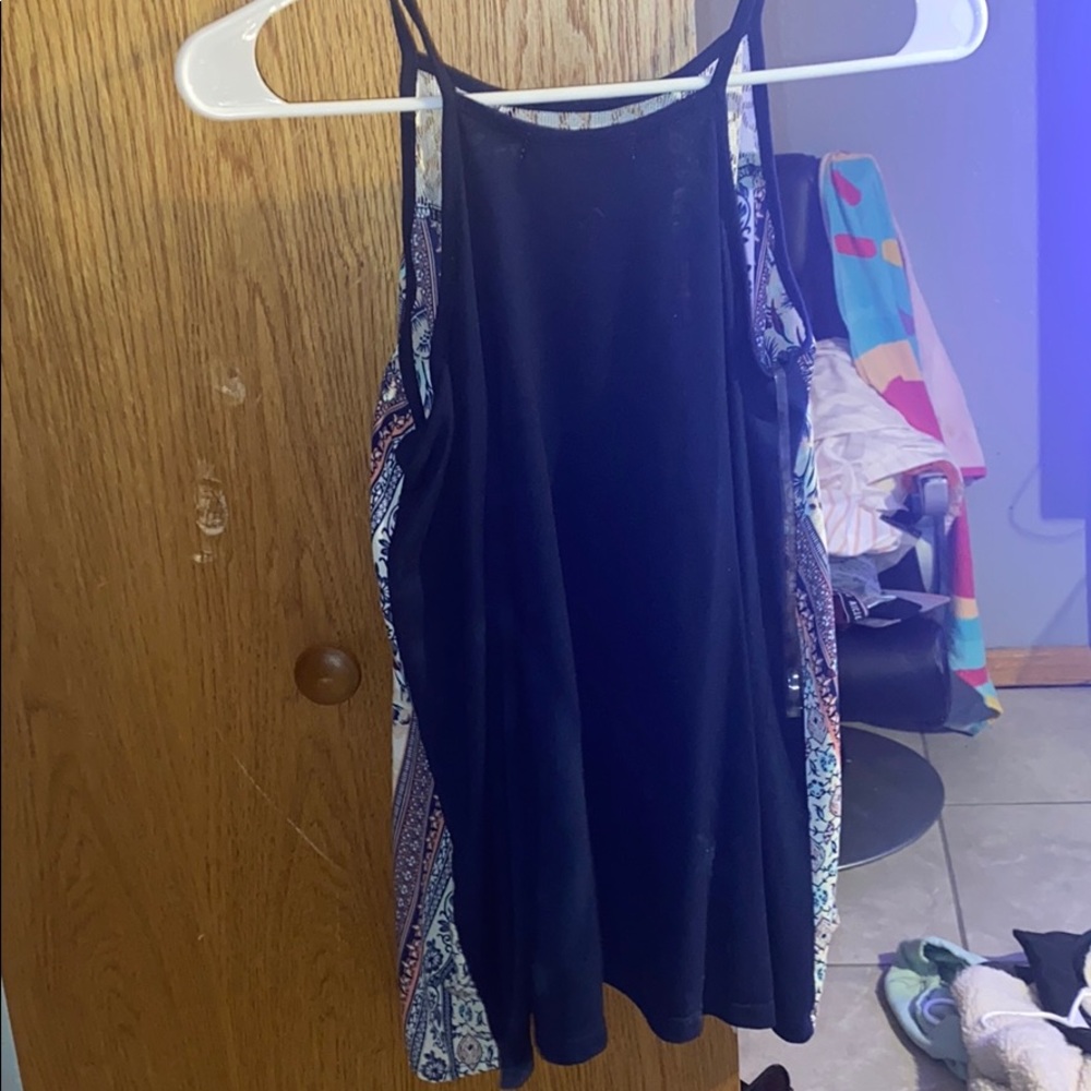Tank top - Picture 2 of 2